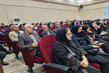 تجلیل از بهورزان و مدیر بازنشسته آموزشگاه بهورزی 10