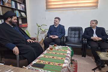 دیدار صمیمی مدیر شبکه بهداشت و درمان تالش با امام جمعه حویق 2
