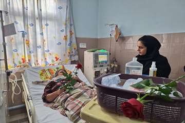 تقدیر از زحمات کادر دلاور بخش دیالیز بیمارستان شهید نورانی در هفته حمایت از بیماران کلیوی 2