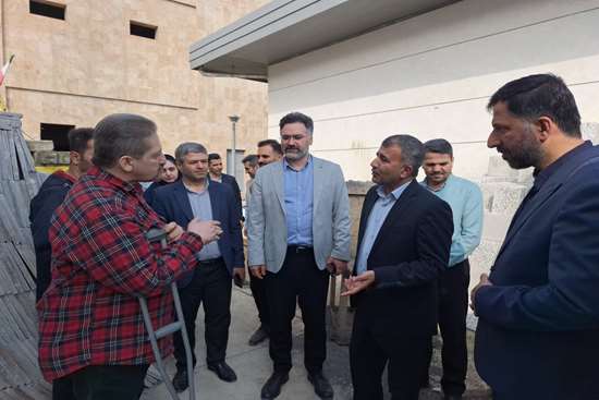 بازدید مسئولان از بیمارستان تخصصی  قلب  